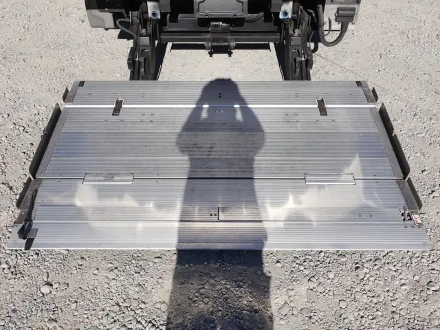 日野 デュトロ 小型 冷凍冷蔵 低温 パワーゲートの中古トラック画像8