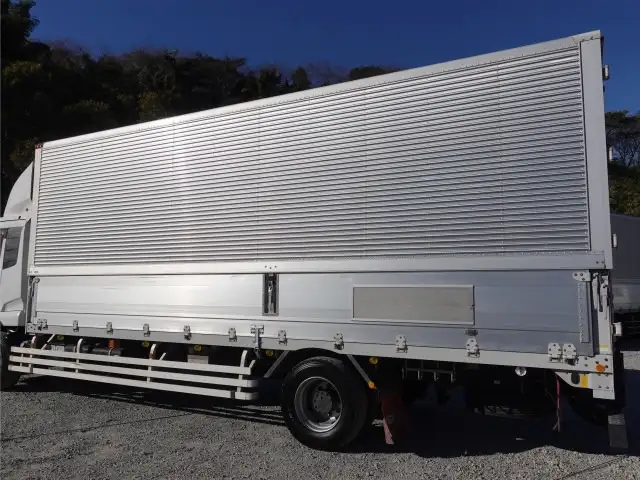 日産UD コンドル 中型/増トン ウイング エアサス ベッドの中古トラック画像6