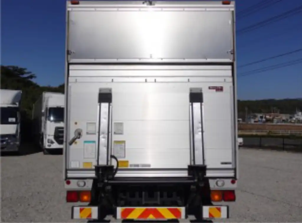 いすゞ フォワード 中型/増トン アルミバン パワーゲート 2PG-FRR90S2の中古トラック画像4