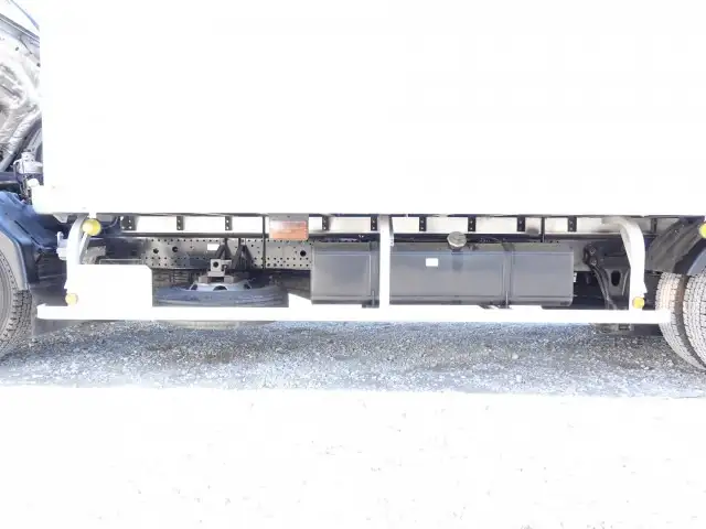 いすゞ フォワード 中型/増トン アルミバン パワーゲート エアサスの中古トラック画像像17