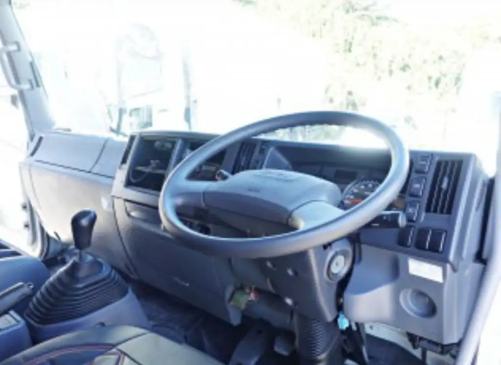 いすゞ フォワード 中型/増トン アルミバン パワーゲート エアサスの中古トラック画像11