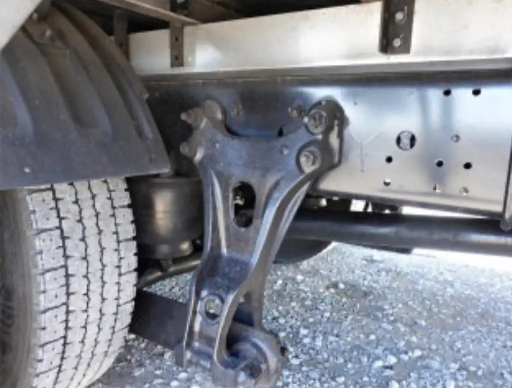 いすゞ フォワード 中型/増トン アルミバン パワーゲート エアサスの中古トラック画像19