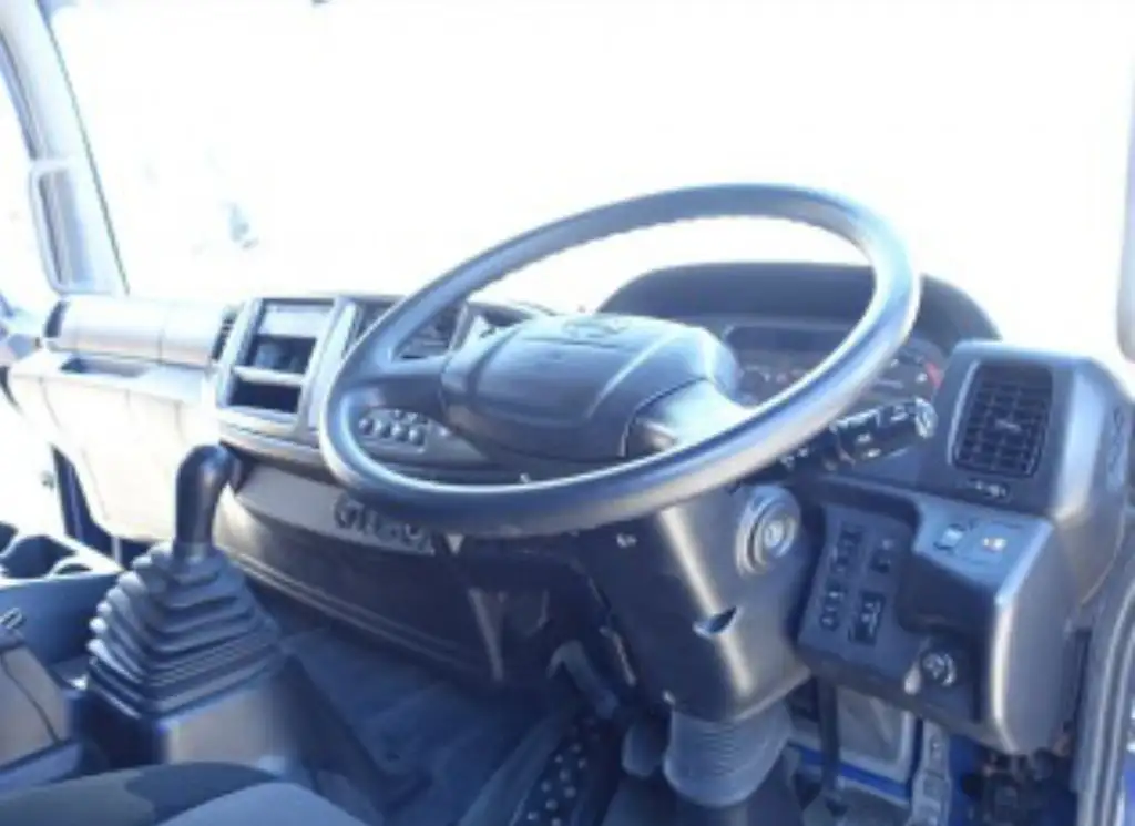 日野 レンジャー 中型/増トン ウイング パワーゲート エアサスの中古トラック画像12