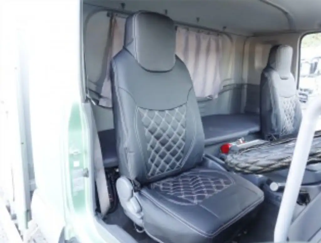 いすゞ フォワード 中型/増トン ウイング パワーゲート エアサスの中古トラック画像11