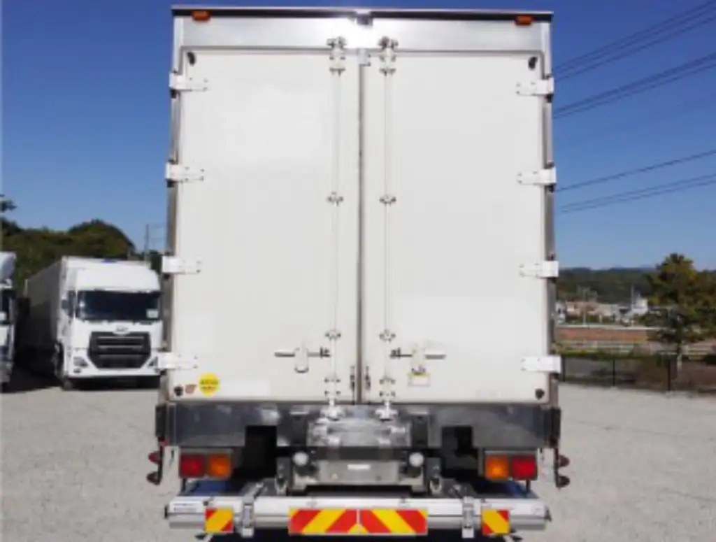 いすゞ ギガ 大型 冷凍冷蔵 低温 パワーゲートの中古トラック画像4