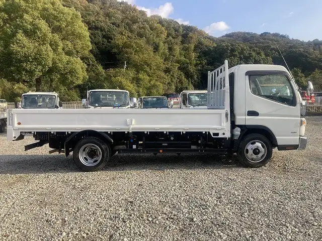 三菱 キャンター 小型 平ボディ TPG-FEB50 H28の中古トラック画像3