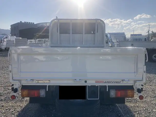 日野 デュトロ 小型 平ボディ Wキャブ 2RG-XZU605Mの中古トラック画像4