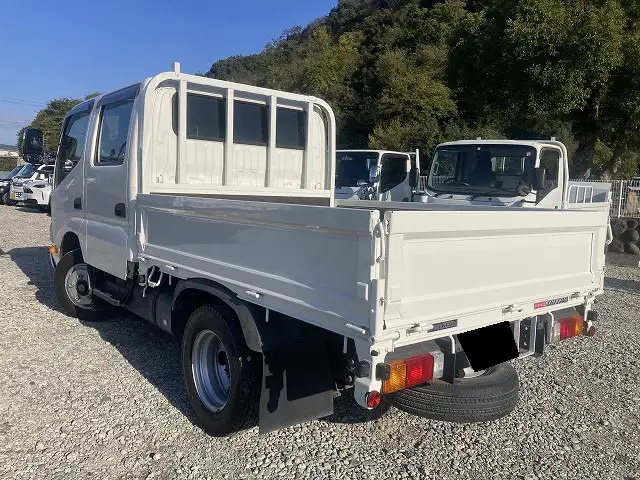 日野 デュトロ 小型 平ボディ Wキャブ 2RG-XZU605Mの中古トラック画像5