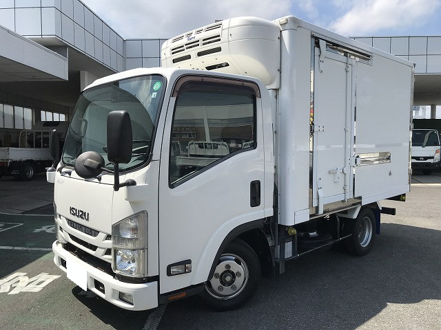 いすゞ エルフ 小型 冷凍冷蔵 ショート