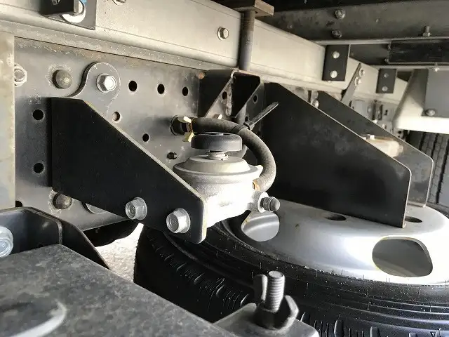 いすゞ エルフ 小型 冷凍冷蔵 低温 サイドドアの中古トラック画像18