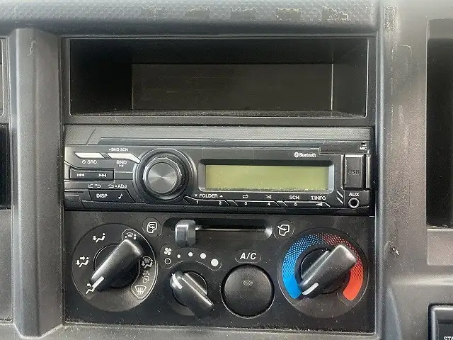 いすゞ エルフ 小型 平ボディ 床鉄板 2RG-NJR88Aの中古トラック画像13