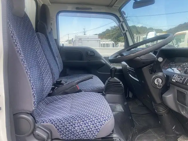 いすゞ エルフ 小型 平ボディ 床鉄板 2RG-NJR88Aの中古トラック画像10