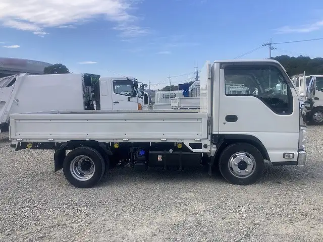 いすゞ エルフ 小型 平ボディ 床鉄板 2RG-NJR88Aの中古トラック画像3