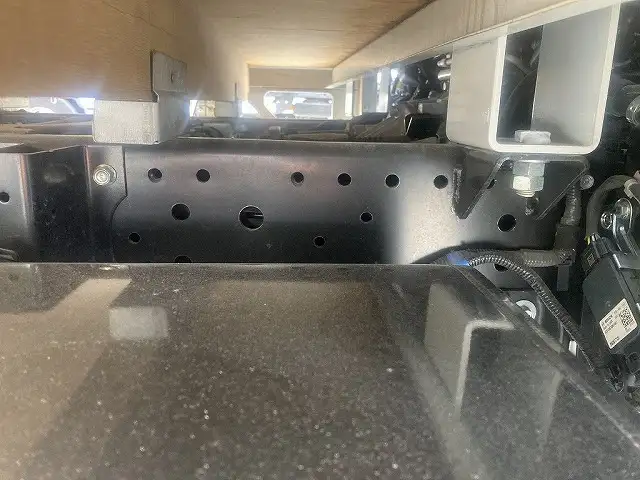 いすゞ エルフ 小型 平ボディ 床鉄板 2RG-NJR88Aの中古トラック画像像17