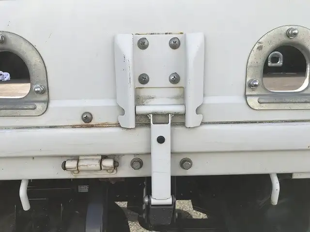 いすゞ エルフ 小型 平ボディ TRG-NPR85AR H27の中古トラック画像10