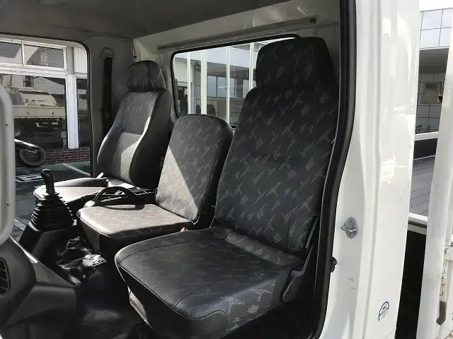 日野 レンジャー 中型/増トン 平ボディ TKG-FC9JKAP H26の中古トラック画像9