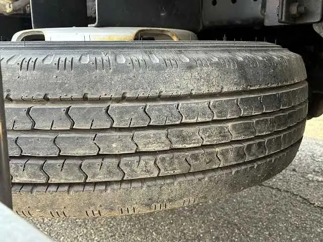 いすゞ エルフ 小型 平ボディ TRG-NJR85A H29の中古トラック画像15