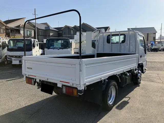 マツダ タイタン 小型 平ボディ 床鉄板 TRG-LJR85Aの中古トラック画像4
