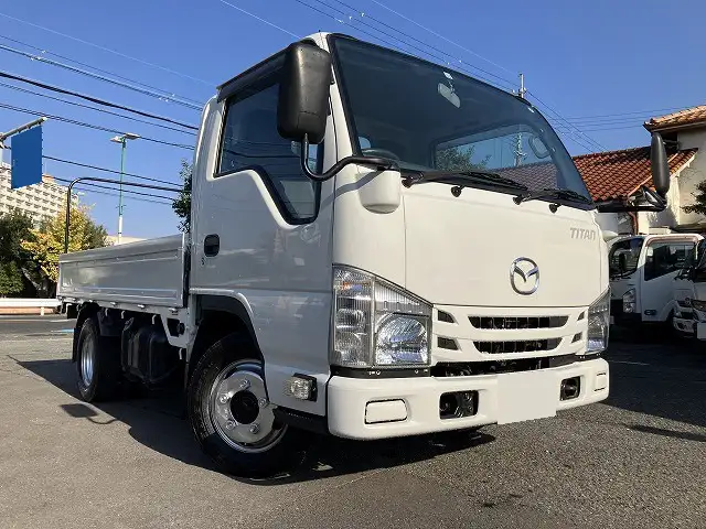 マツダ タイタン 小型 平ボディ 床鉄板 TRG-LJR85Aの中古トラック画像3