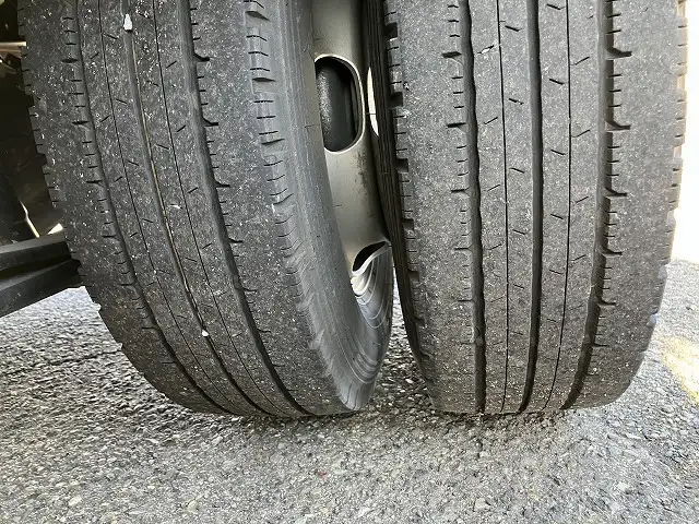 マツダ タイタン 小型 平ボディ 床鉄板 TRG-LJR85Aの中古トラック画像20