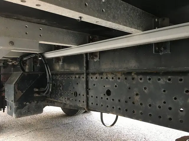 いすゞ フォワード 中型/増トン ウイング パワーゲート ベッドの中古トラック画像18