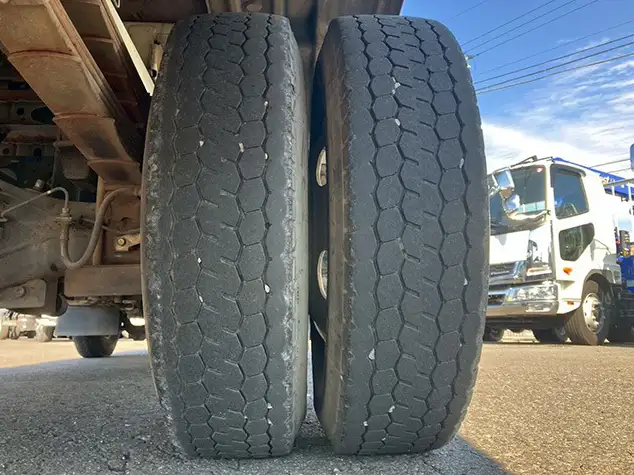 日野 デュトロ 小型 クレーン付 床鉄板 4段の中古トラック画像20