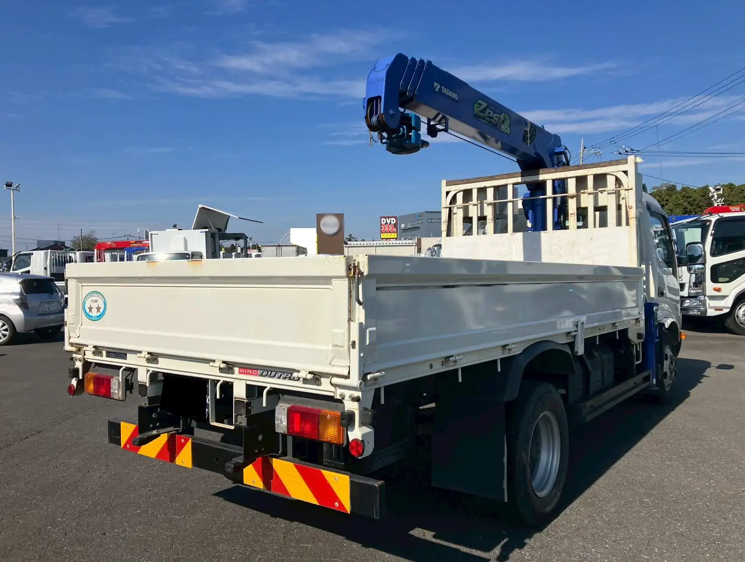 日野 デュトロ 小型 クレーン付 床鉄板 4段の中古トラック画像3