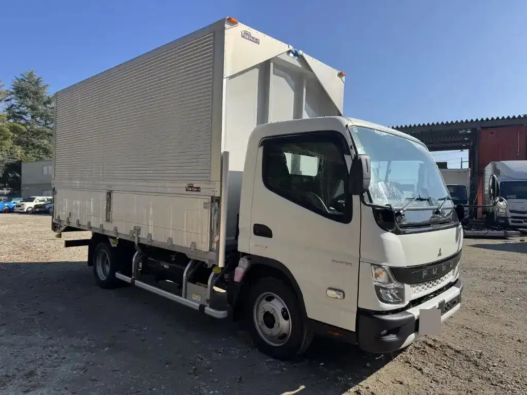 三菱 キャンター 小型 ウイング 2RG-FEB50 R7の中古トラック画像2