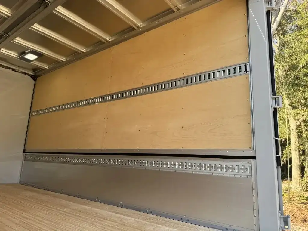 三菱 キャンター 小型 ウイング 2RG-FEB50 R7の中古トラック画像9