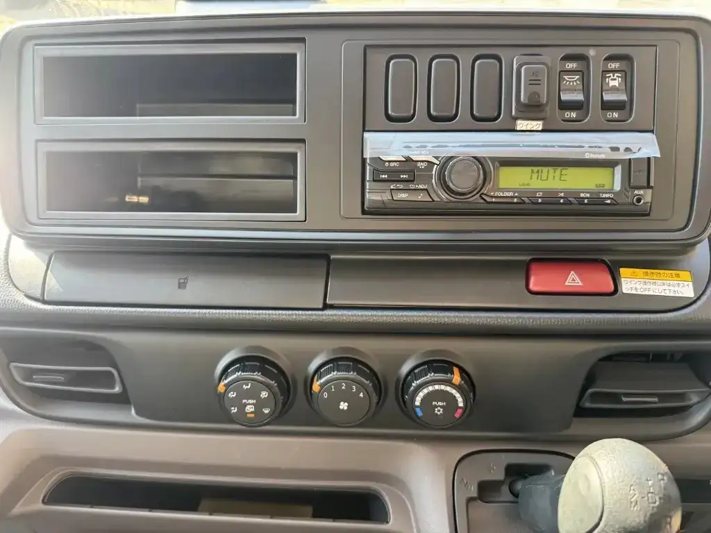 三菱 キャンター 小型 ウイング 2RG-FEB50 R7の中古トラック画像14