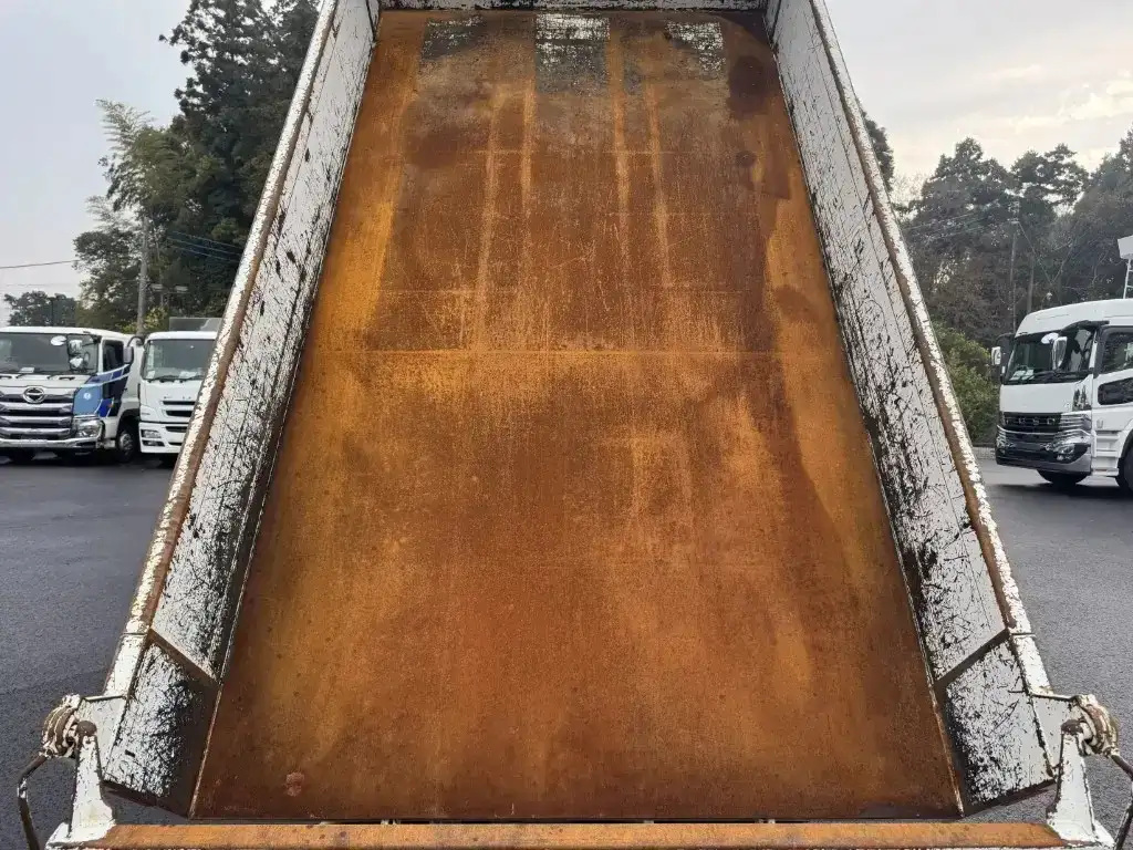 日産 アトラス 小型 ダンプ 強化 2RG-FBA6Wの中古トラック画像8