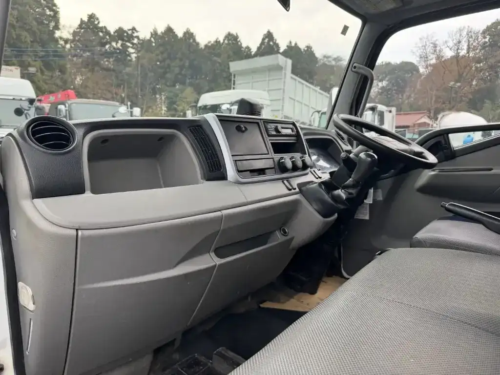 日産 アトラス 小型 ダンプ 強化 2RG-FBA6Wの中古トラック画像11