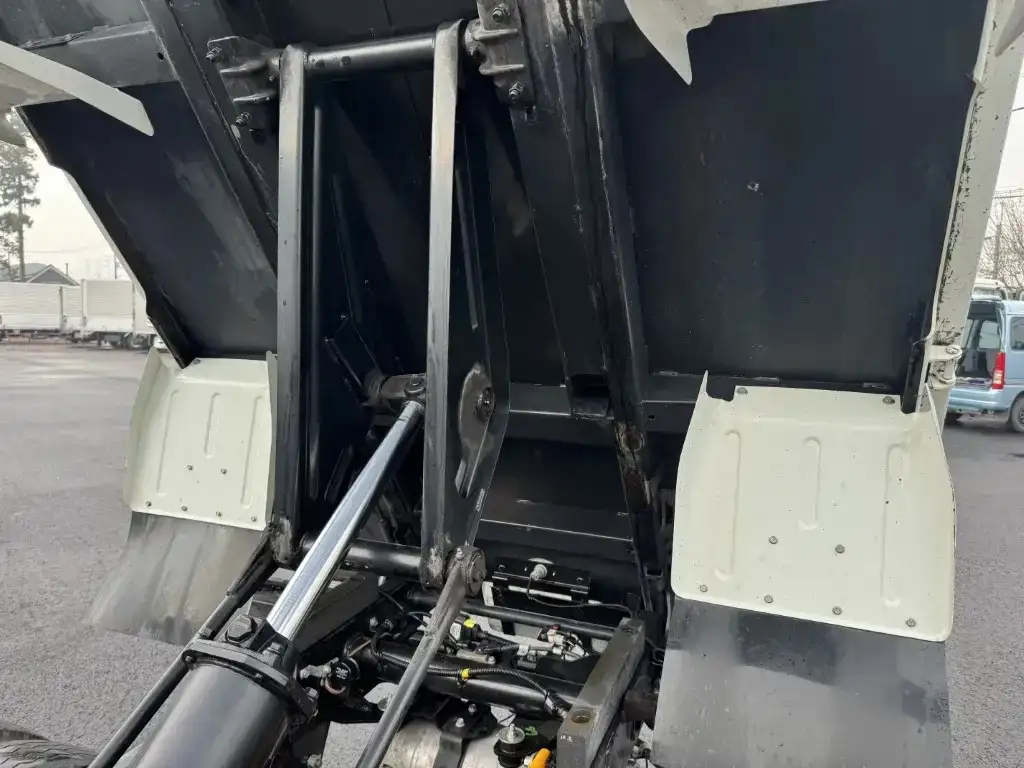 日産 アトラス 小型 ダンプ 強化 2RG-FBA6Wの中古トラック画像14