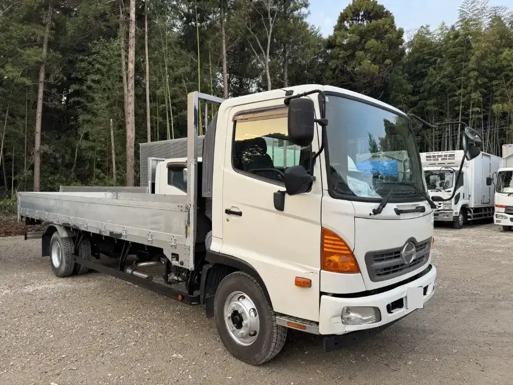 日野 レンジャー 中型/増トン 平ボディ アルミブロック SKG-FC9JKAPの中古トラック画像2