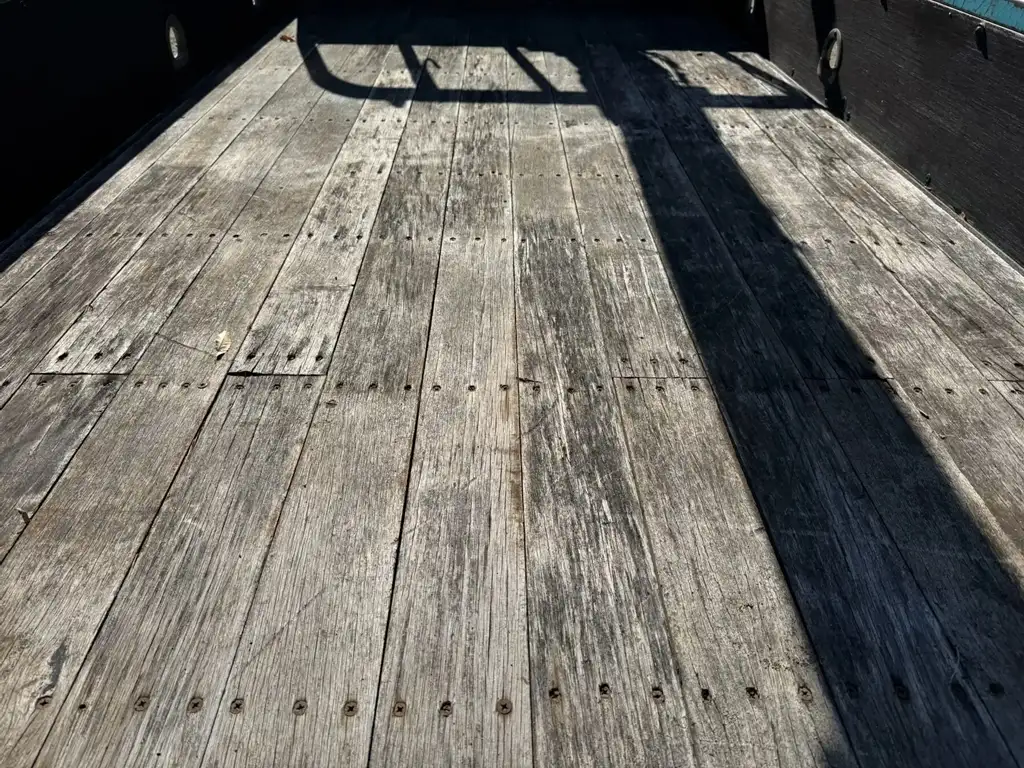 日野 デュトロ 小型 クレーン付 4段 ラジコンの中古トラック画像8