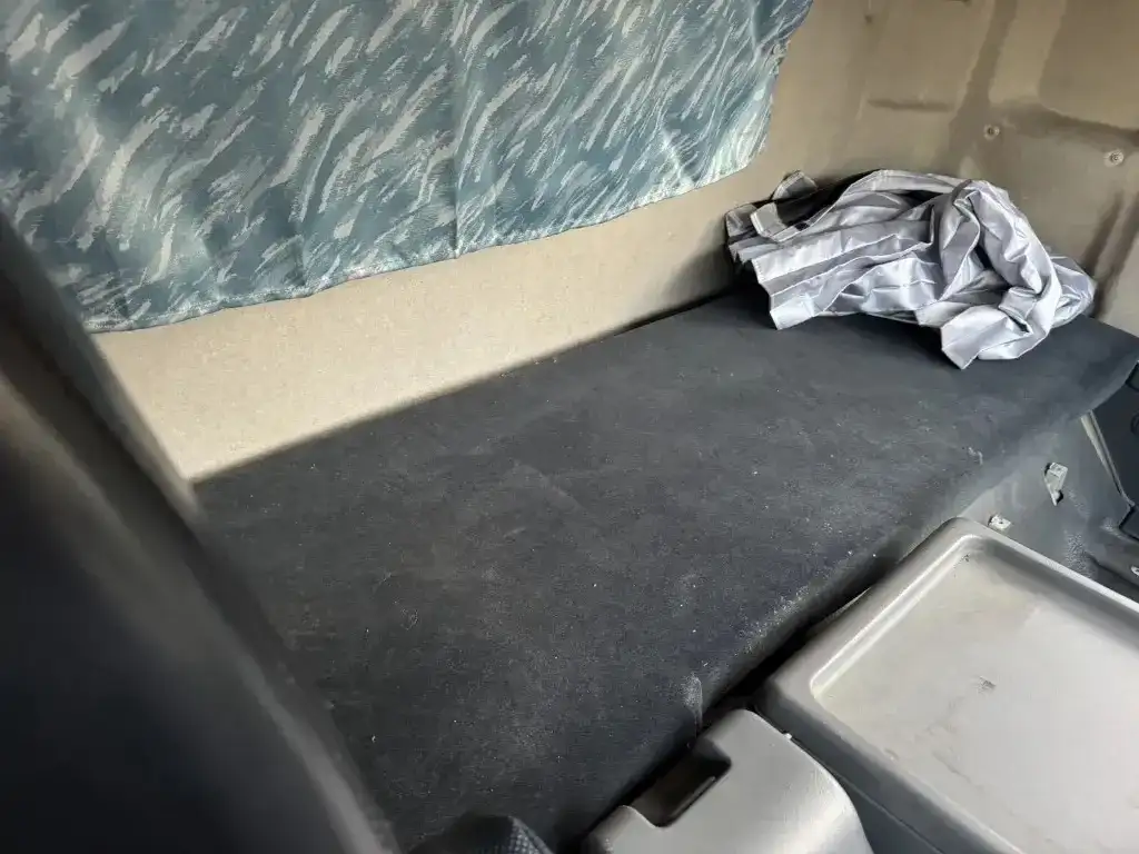 三菱 ファイター 中型/増トン ミキサー・ポンプ ベッド QDG-FQ62Fの中古トラック画像13