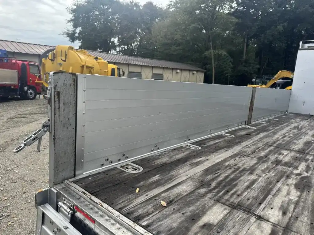 三菱 ファイター 中型/増トン 平ボディ アルミブロック ベッドの中古トラック画像9