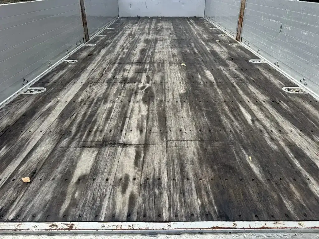 三菱 ファイター 中型/増トン 平ボディ アルミブロック ベッドの中古トラック画像8