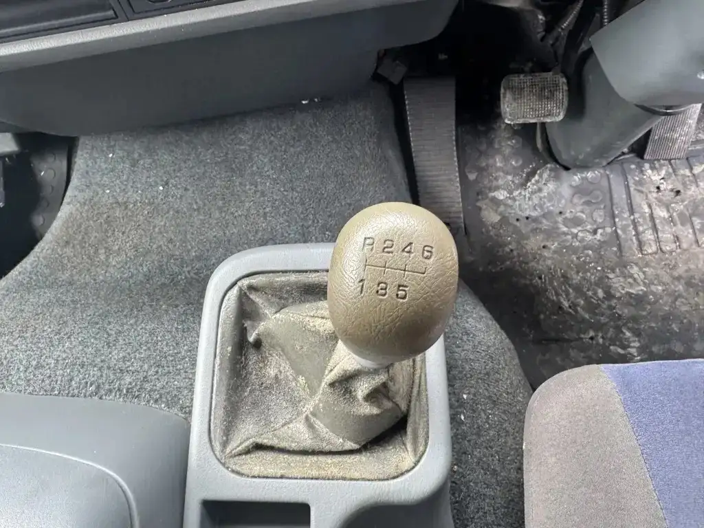 三菱 ファイター 中型/増トン 平ボディ アルミブロック ベッドの中古トラック画像14