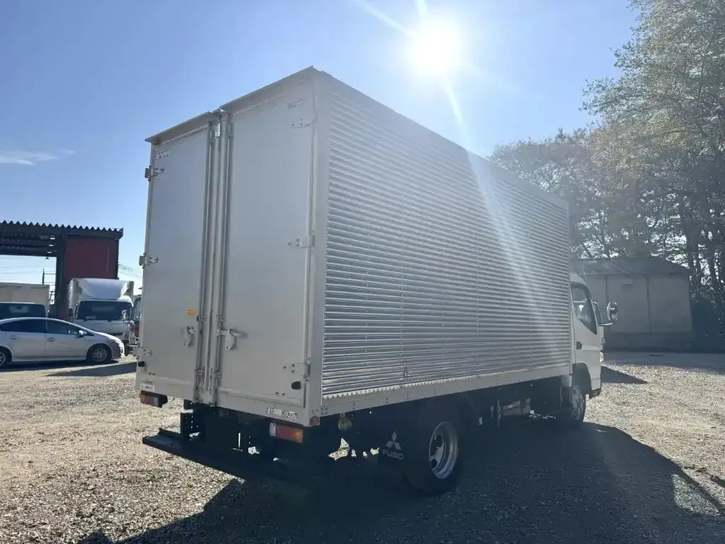 三菱 キャンター 小型 アルミバン サイドドア 2PG-FEB50の中古トラック画像3