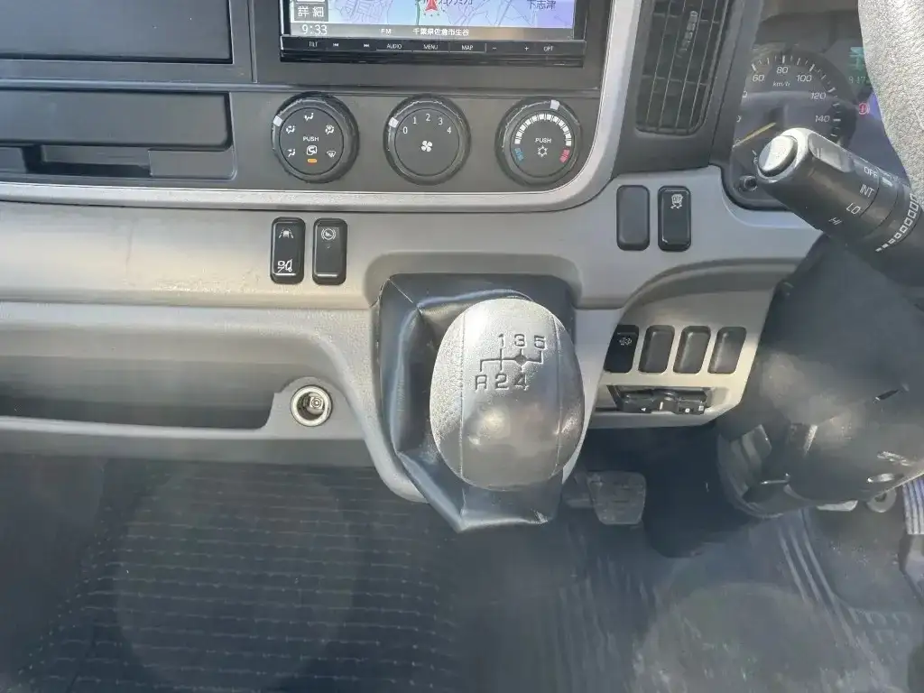 三菱 キャンター 小型 アルミバン サイドドア 2PG-FEB50の中古トラック画像15