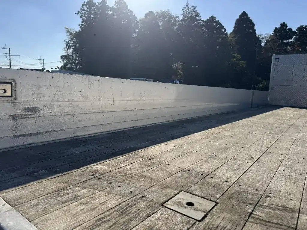 三菱 スーパーグレート 大型 クレーン付 アルミブロック エアサスの中古トラック画像9