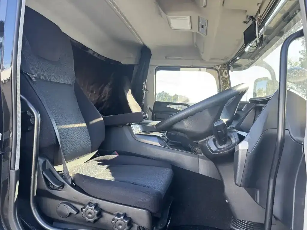 三菱 スーパーグレート 大型 クレーン付 アルミブロック エアサスの中古トラック画像12