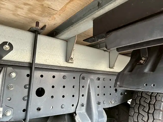 三菱 キャンター 小型 アルミバン サイドドア 2RG-FBA20の中古トラック画像18