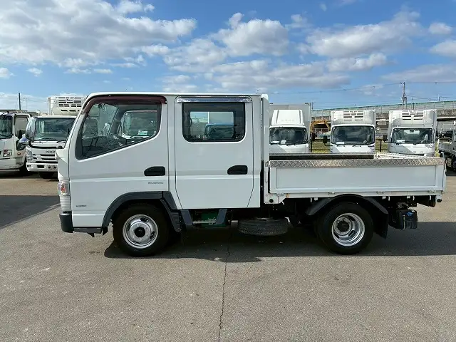 三菱 キャンター 小型 平ボディ Wキャブ TPG-FBA00の中古トラック画像6