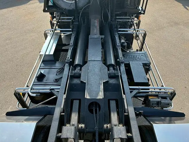 日野 レンジャー 中型/増トン アームロール ツインホイスト ベッドの中古トラック画像9