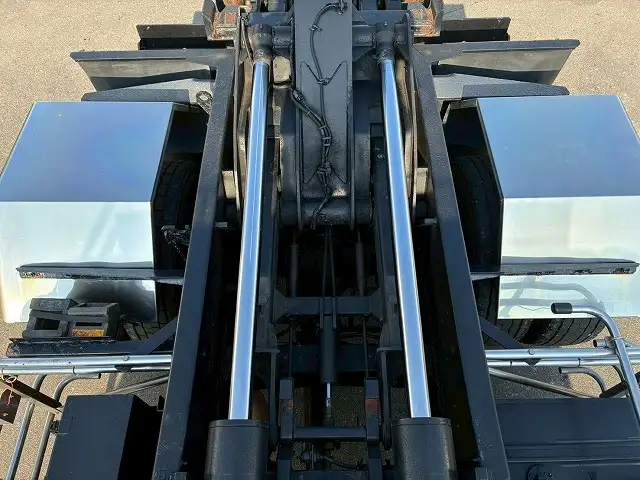 日野 レンジャー 中型/増トン アームロール ツインホイスト ベッドの中古トラック画像10