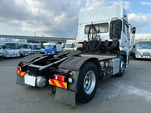 日産UD クオン 大型 トラクター ハイルーフ 1デフの中古トラック画像4