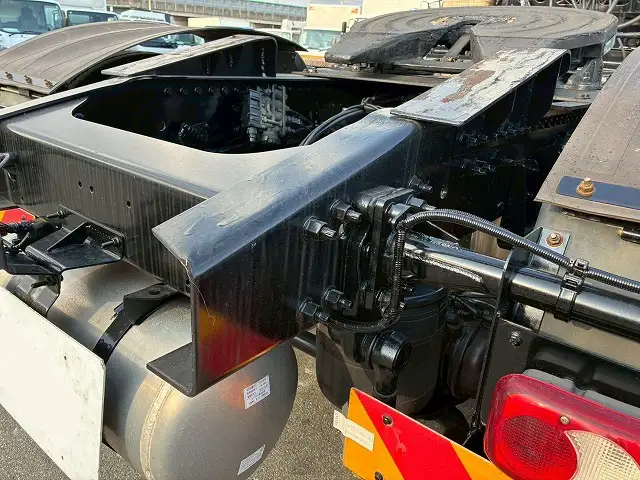 日産UD クオン 大型 トラクター ハイルーフ 1デフの中古トラック画像10