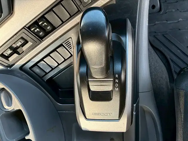 日産UD クオン 大型 トラクター ハイルーフ 1デフの中古トラック画像15